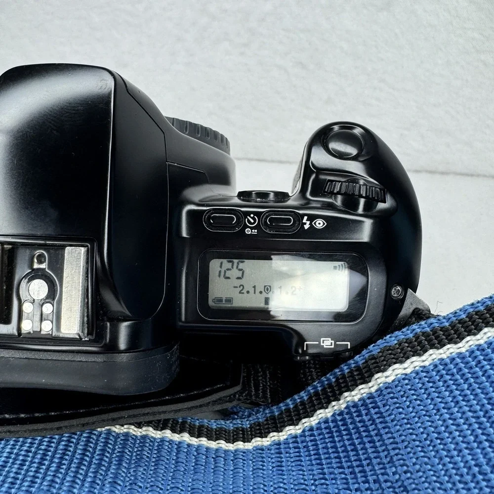 Canon EOS Rebel X S‎ 35mm Film SLR Camera Body 35mm And Strap